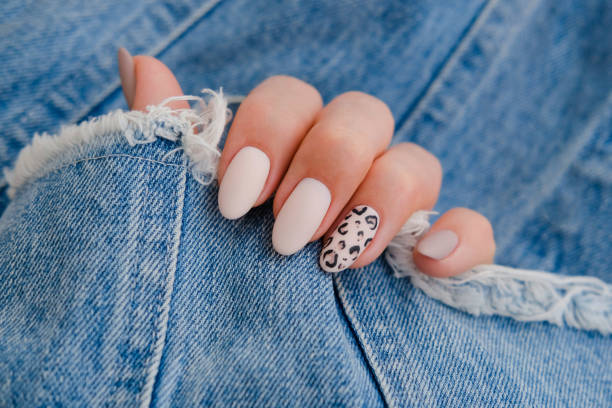 Leopard Nail Art