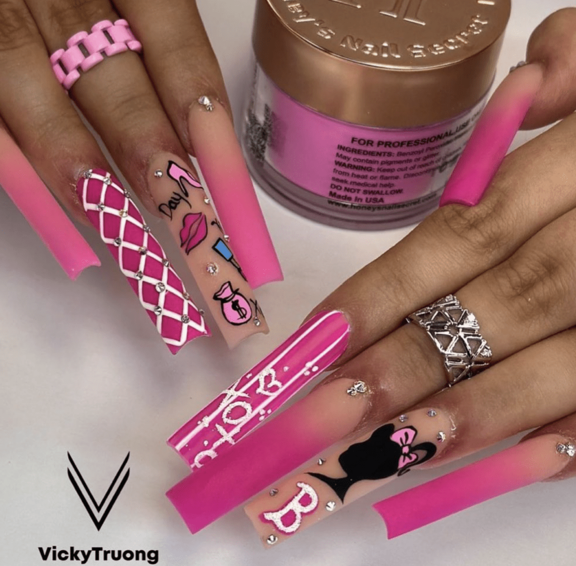 barbie nail art