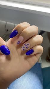 unha decorada azul olho grego