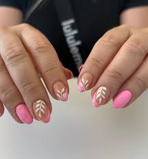Pink Nail Art 2023