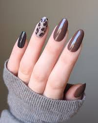 Leopard Nail Art