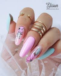 Pink Nail Art 2023
