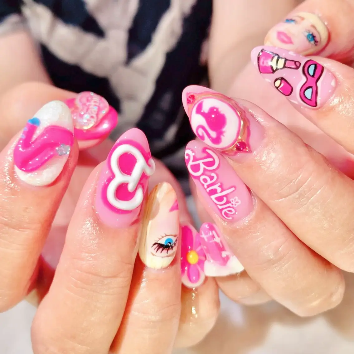 barbie nail art