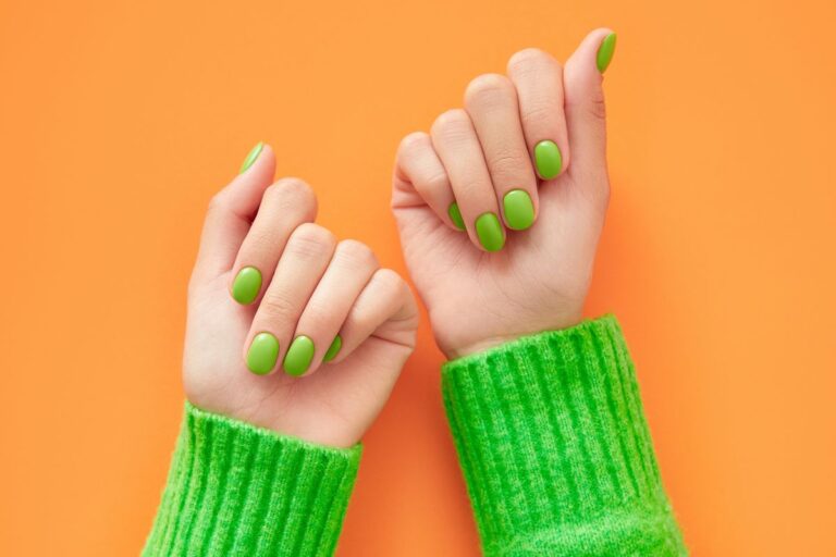 Unha Verde Neon Decorada