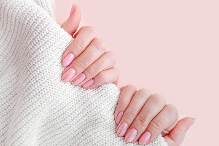 Unhas decoradas simples que ficam lindas em qualquer ocasião