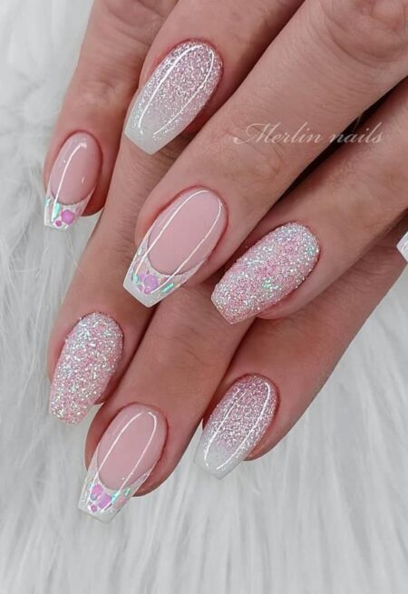Unha Decorada Branco E Rosa