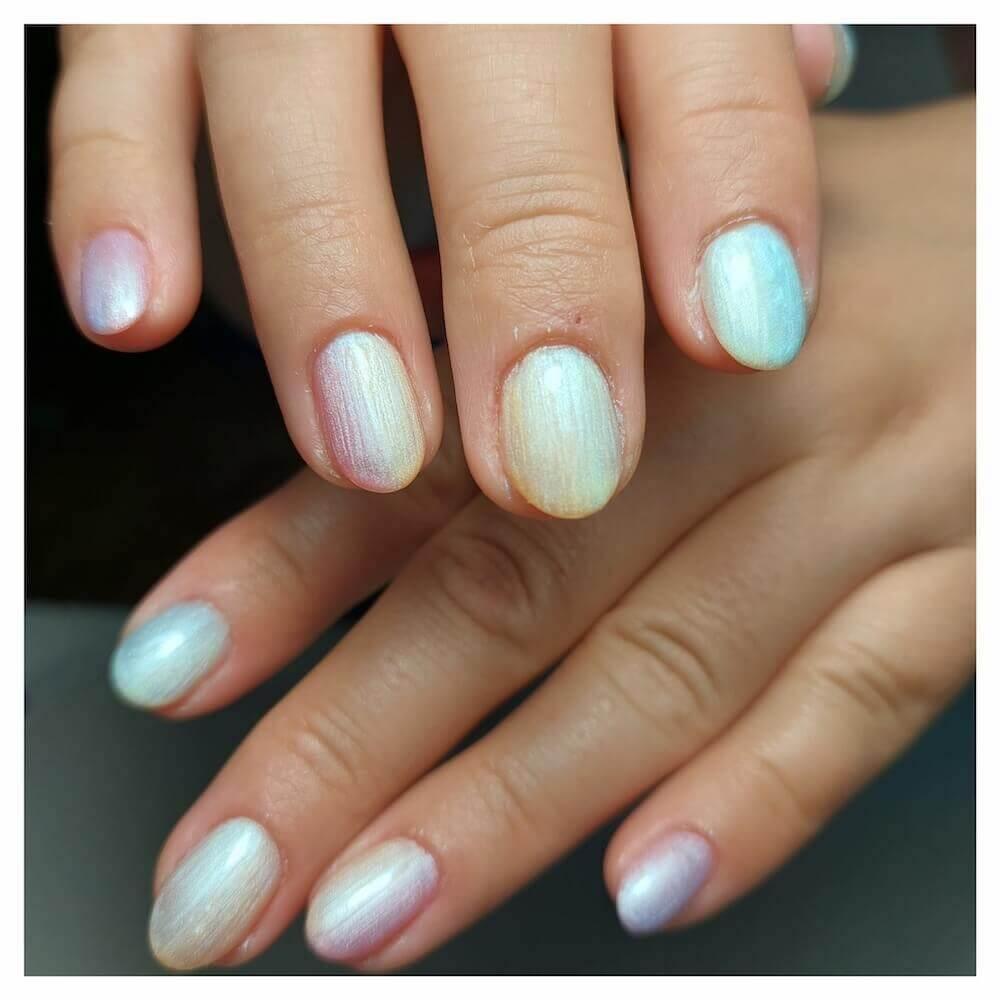 mother of pearl nail art