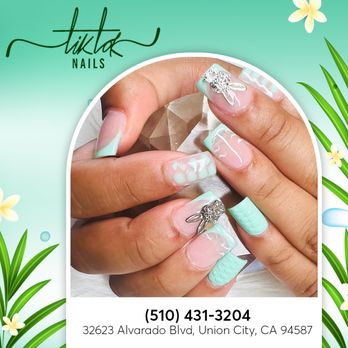Town and Country Nail Art