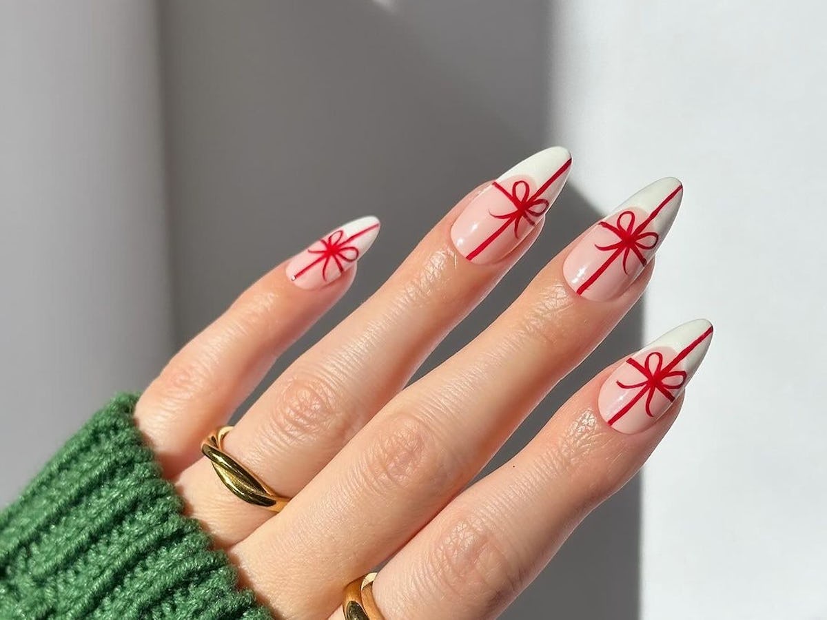 Christmas and New Year nail art 2025