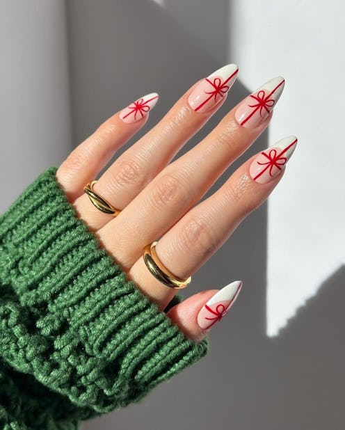Christmas nail art 2023
