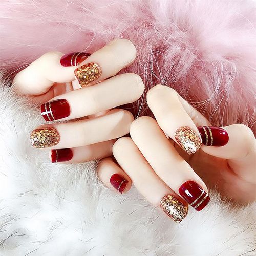 wine nail art