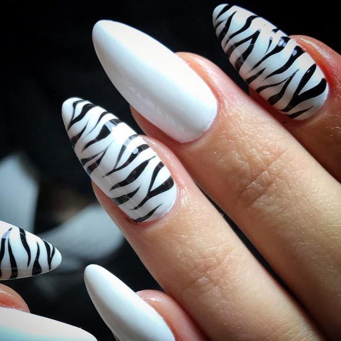 Zebra Nail Art