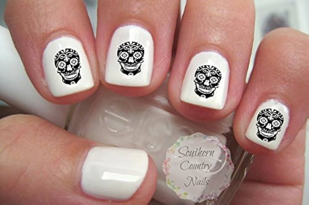 Zebra Nail Art