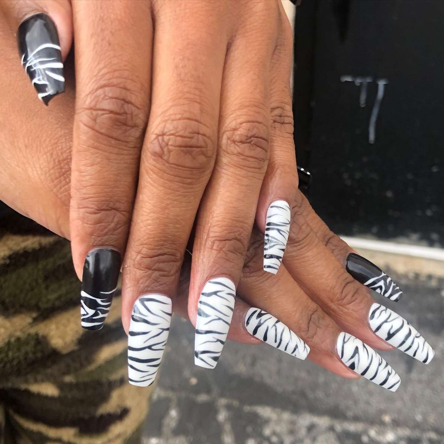 Zebra Nail Art
