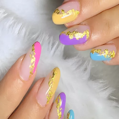 Unha Decorada Com Folha De Ouro