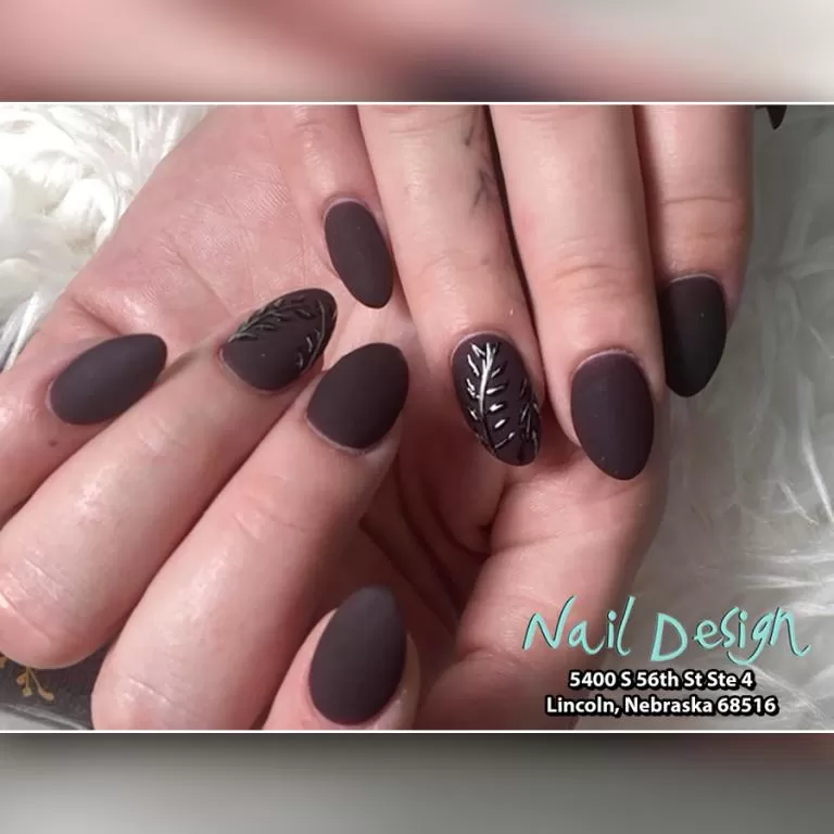 Christmas nail art 2023