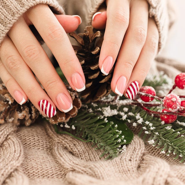 Christmas nail art 2023