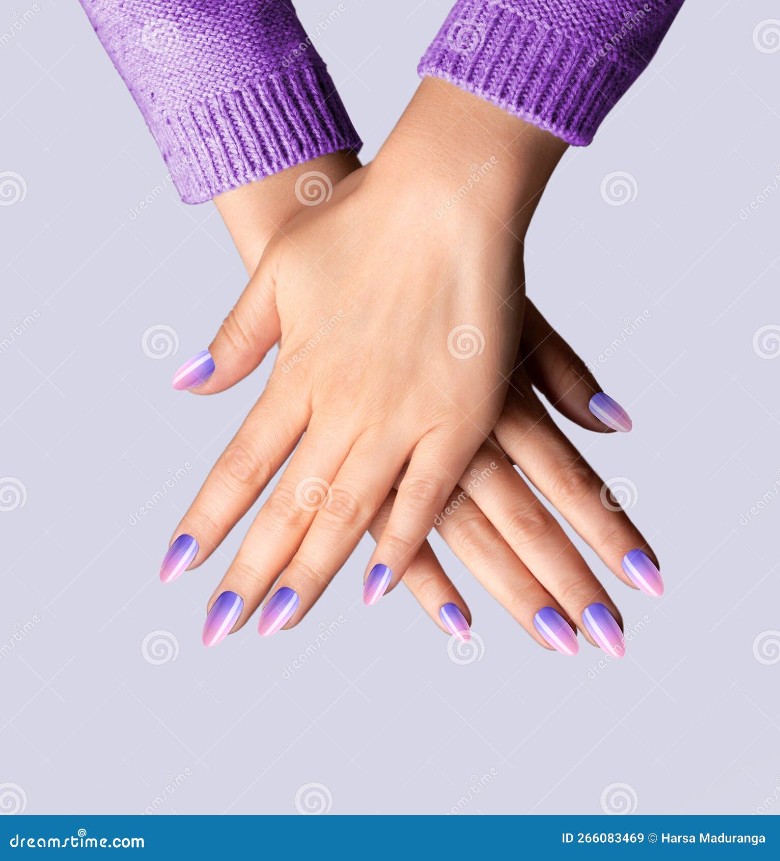 blue and pink nail art