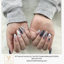Town and Country Nail Art