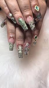 nail art with boyfriend