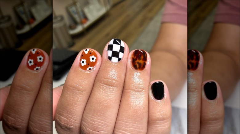 Red Checkered Nail Art
