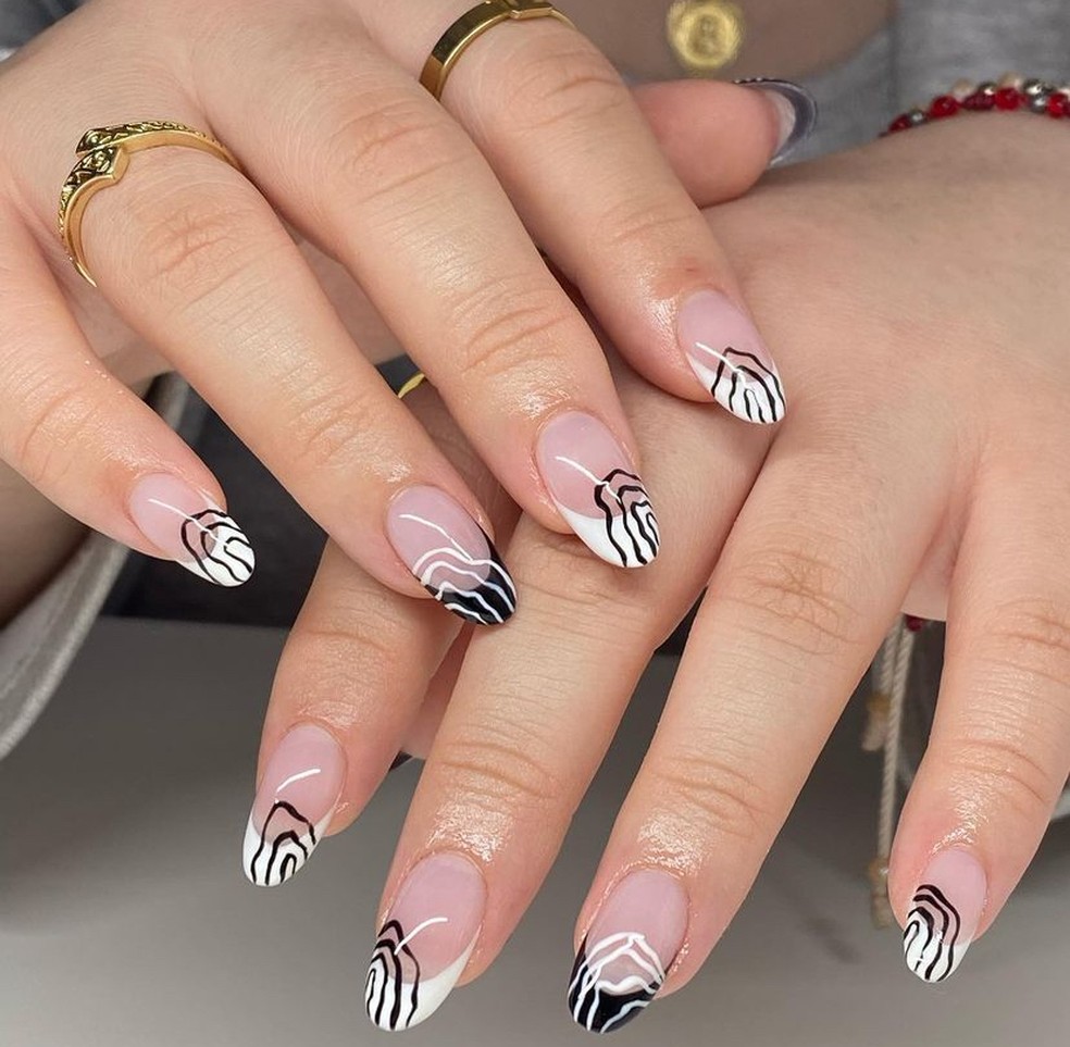 Unha Decorada Zebra