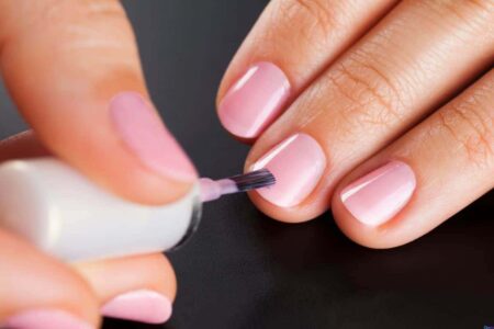 Como deixar as unhas mais bonitas e elegantes sem complicação Como deixar as unhas mais bonitas e elegantes sem complicação