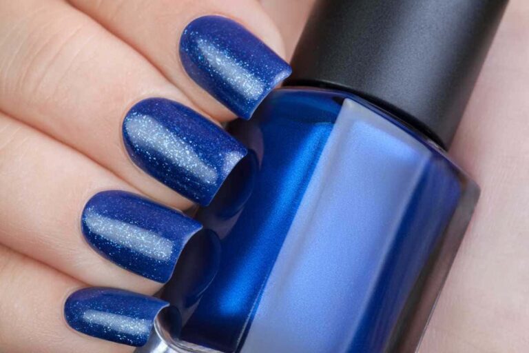 Cores de esmalte para unhas elegantes e modernas no próximo ano