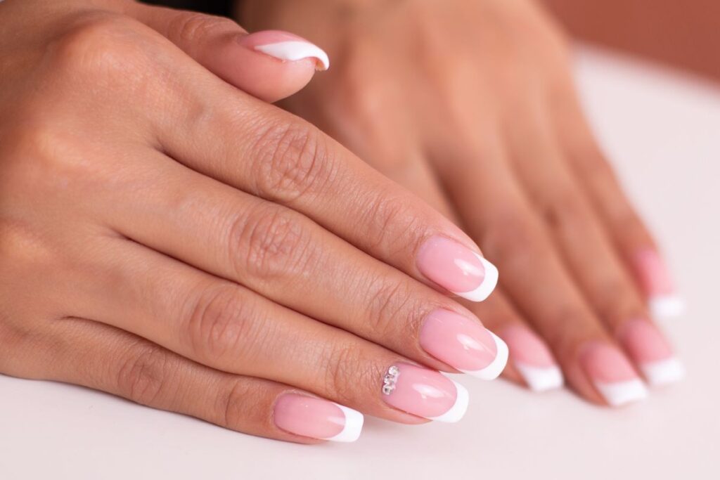 Francesinha decorada: truques para um resultado delicado e moderno Francesinha decorada