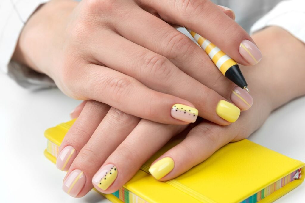 Ideias de unhas decoradas do Pinterest para sair do básico Ideias de unhas decoradas do Pinterest para sair do básico