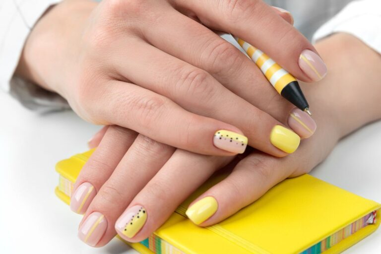 Ideias de unhas decoradas do Pinterest para sair do básico