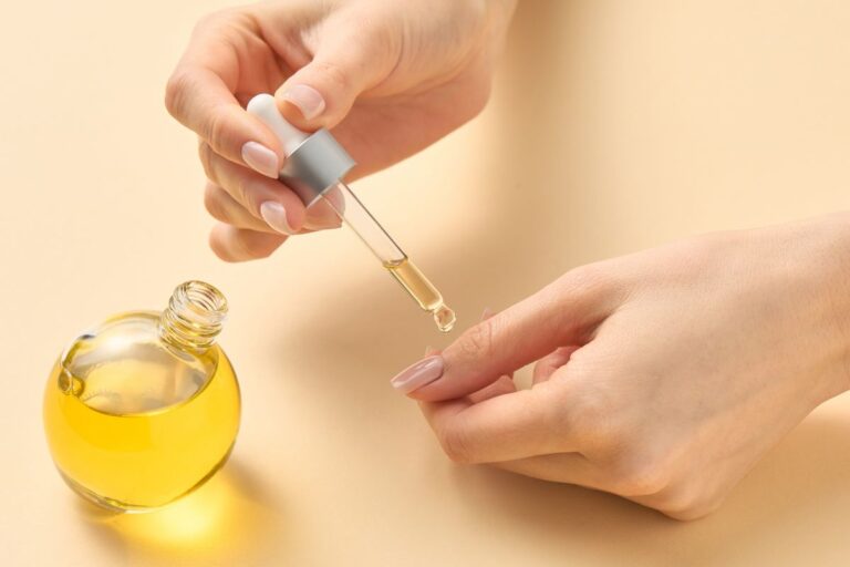 Quais são os melhores óleos para fortalecer unhas