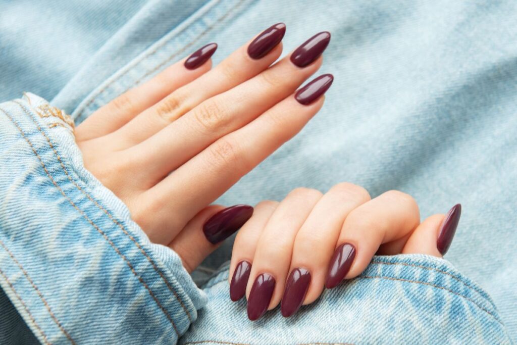 Unha decorada bordo: charme fácil para elevar seu visual Unha Decorada Bordo