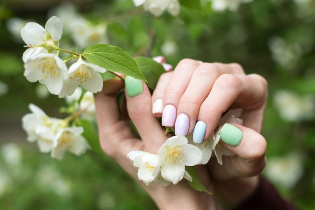 Unha Decorada Jardim Encantado: Inspire-se na Magia da Natureza! Unha Decorada Jardim Encantado