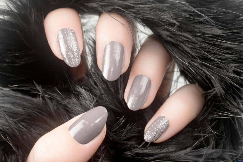 Unha amendoada curtinha: o truque fácil para o dia a dia Unha amendoada curtinha: o truque fácil para o dia a dia