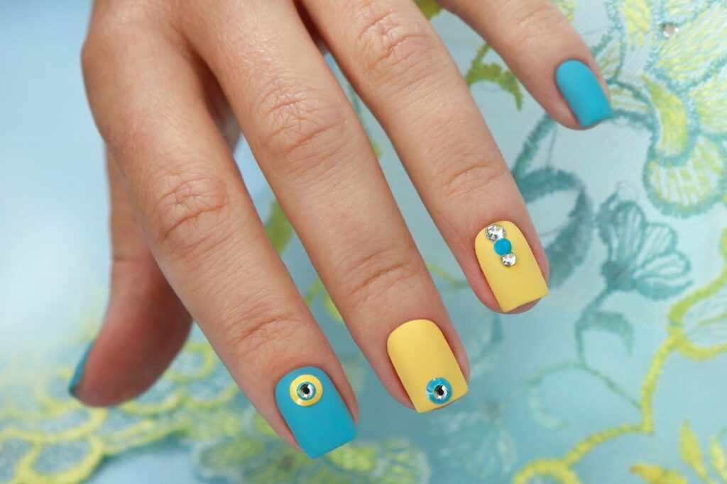 Unha decorada olho grego: proteção e charme nas mãos Unha decorada olho grego