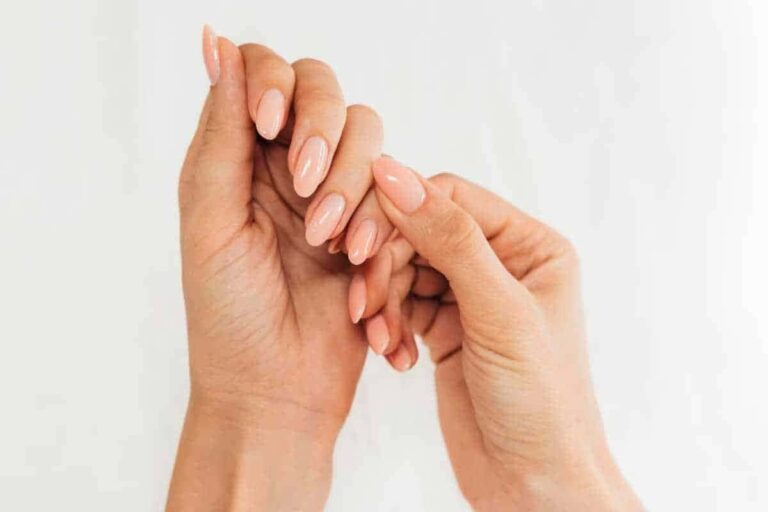 Unhas amendoadas: cores fáceis para um visual chique sempre