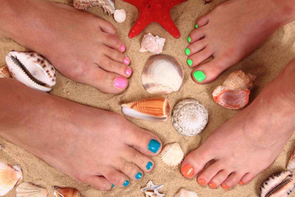 Unhas decoradas para curtir a praia sem preocupação Unhas decoradas para curtir a praia