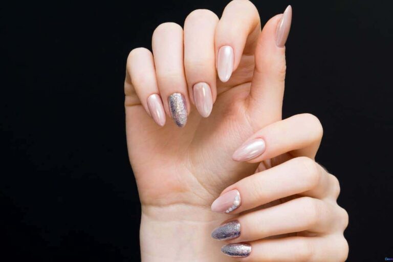 Unhas em gel decoradas: opções lindas para mãos delicadas