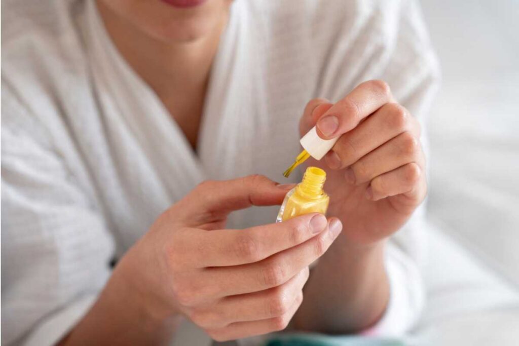 Técnica rápida para evitar que o esmalte forme bolhas