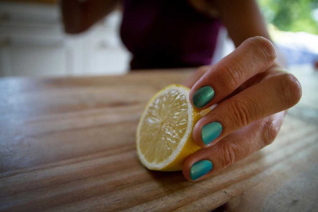 Truque caseiro que fortalece as unhas em poucos dias Truque caseiro que fortalece as unhas em poucos dias